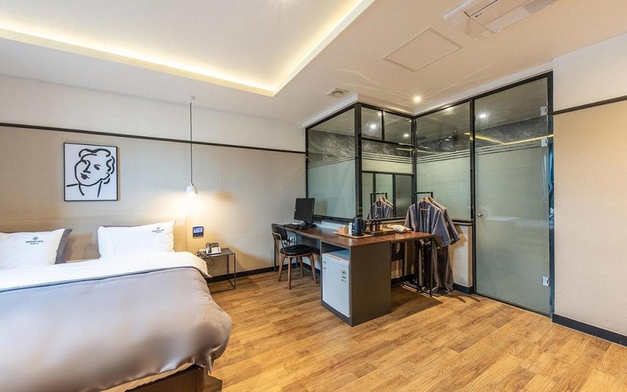 Brown Dot Hotel Jeonggwan 釜山広域市 エクステリア 写真