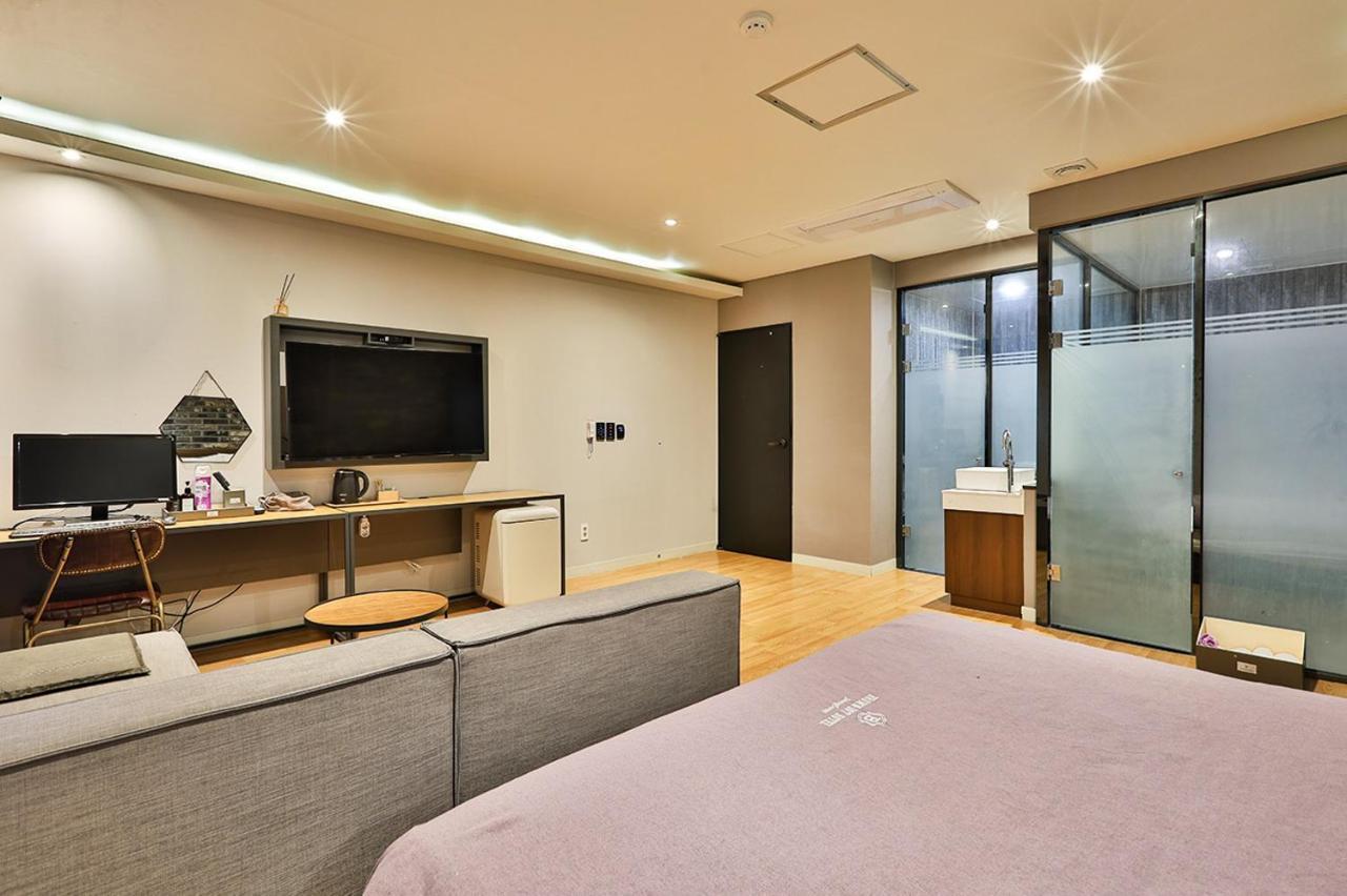 Brown Dot Hotel Jeonggwan 釜山広域市 エクステリア 写真