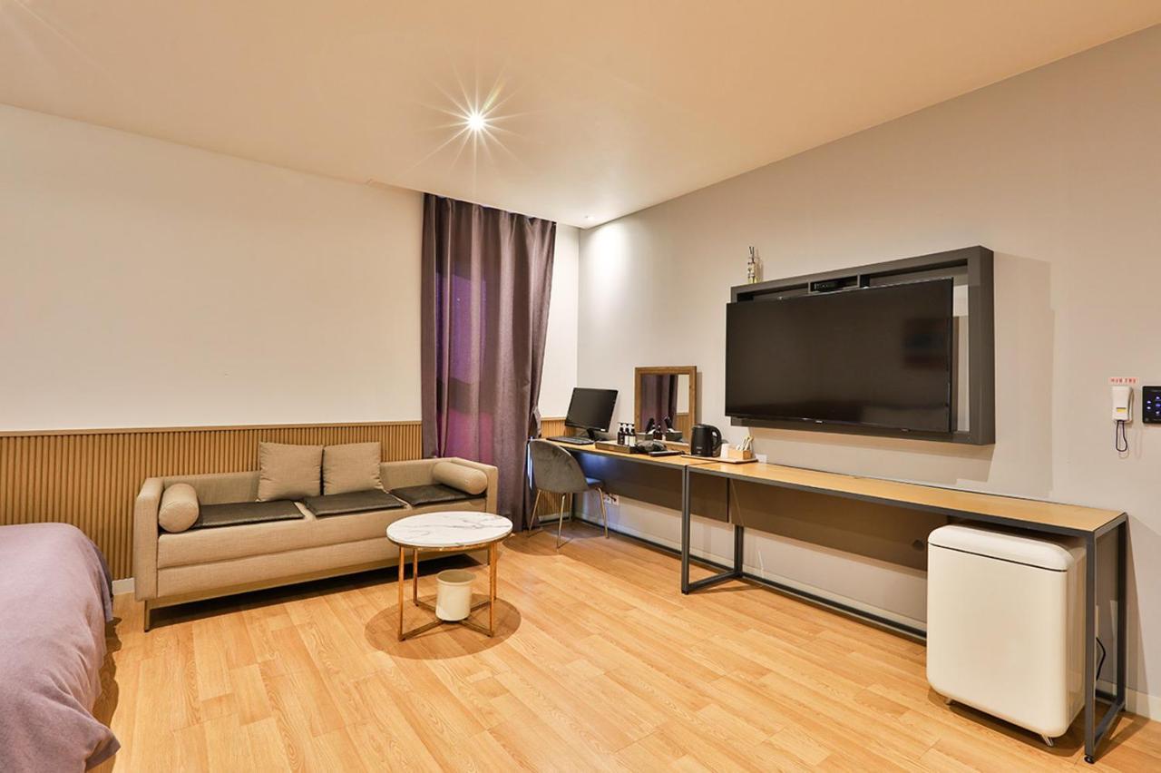 Brown Dot Hotel Jeonggwan 釜山広域市 エクステリア 写真