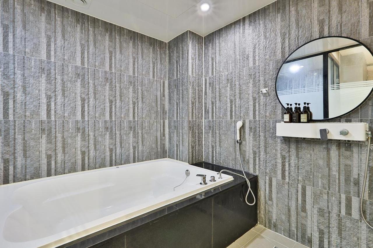 Brown Dot Hotel Jeonggwan 釜山広域市 エクステリア 写真